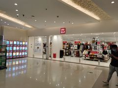 -优衣库(上海金桥国际商业广场店)