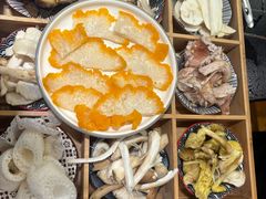 -野菌皇海景野生菌火锅(滨海大道店)