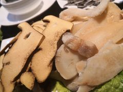 -野菌皇海景野生菌火锅(滨海大道店)