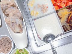 -海底捞火锅(漕宝路店)