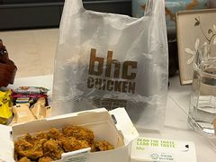 -BHC炸鸡(明洞总店)