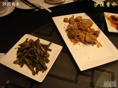 蒜香排骨+干煸四季豆-北京王府井希尔顿酒店·秦唐中餐厅Chynna