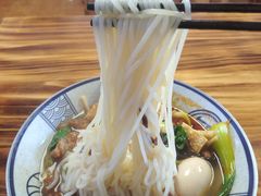 -螺阿牛柳州螺蛳粉·特色煲仔饭
