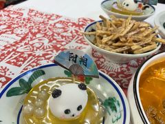 -刘姐啤酒鱼民族演艺餐厅(西街总店)