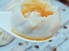 -莱莱小笼·乔艾
