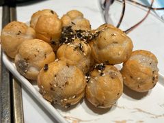 -本来精品川菜(嘉里中心店)