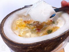 甜蜜桃胶椰冻-椰子日记(世欧广场店)