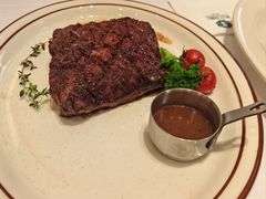 -马克西姆俄罗斯餐厅(通亚街店)