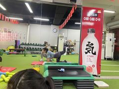 -征成健身连锁私教工作室(九公里店)