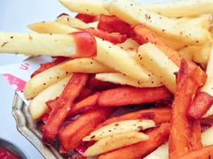 -春树下·树屋花房西餐厅(罍街AS1980店)