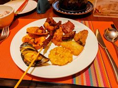 -岷山饭店-芝芝自助餐厅