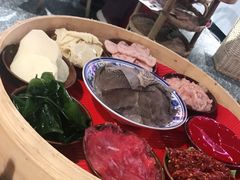 -董眼镜火锅(洪崖洞总店)