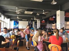大堂-皖北巫氏三胖地锅鸡(长淮总店)
