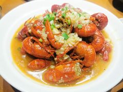 -琥珀老六龙虾(四里河店)