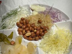 鱼生配菜-渔意如意·首创金鲷顺德鱼生