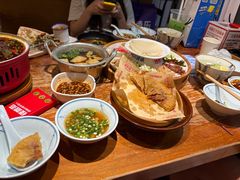 -怪噜范·老贵阳街头名小吃(鸿通城店)