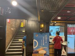 -管氏翅吧(中关村店)