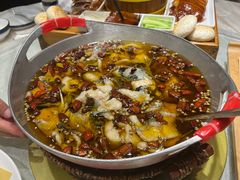 -鑫巴蜀小镇 · 水煮鱼专研店(玉桥店)