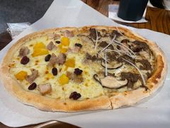 -I HOLIC艾豪丽披萨(KKone店)