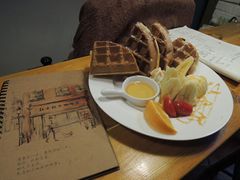 冰激凌松饼-红小姐咖啡馆(西津渡店)