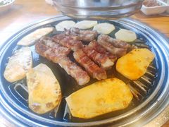 厚切五花肉-唯成•韩国炭火烤肉 유성고기