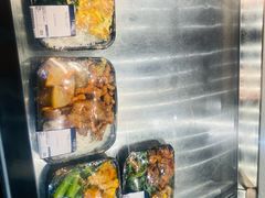 -东荟城名店仓