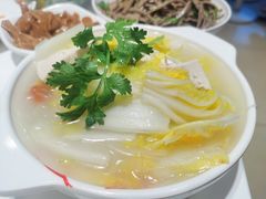 白菜炖豆腐-嘉和一品粥(政府街店)