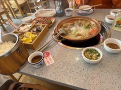 -阿婆情腊排骨火锅(金虹路店)