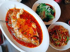-大中华酒楼·主席武昌鱼·武汉美食地标(江汉路步行街店)