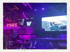 -vimi便利店酒吧