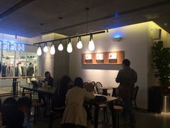 大堂-喜茶(深圳东门1234店)