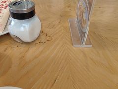 -红樱桃·欢乐餐厅(太原里店)