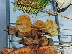 -云晓光头烧烤吧(盛夏店)