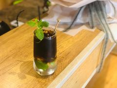 -ZING COFFEE 镜咖啡