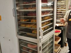 面包甜点陈列柜-奈雪的茶(市百一店)