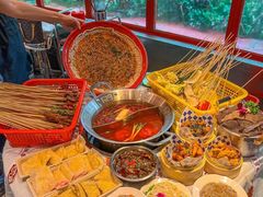 -大芊金重庆串串火锅(南京路店)