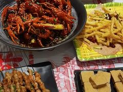 -肥肥虾庄·金牌油焖大虾(汉口城市广场店)
