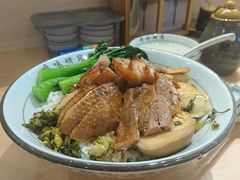 狮头鹅拼猪手饭-狮头牌卤味研究所·卤味饭(花城汇南区店)