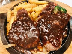 -香港新发烧腊茶餐厅(万象店)