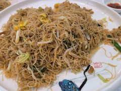-东豪园林海鲜酒家(南港路辅路店)