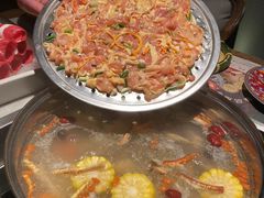 -尚尚仙·酸汤猪手·猪肚鸡火锅(华联万柳购物中心店)