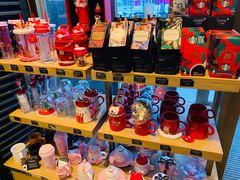 零售区-星巴克臻选(北京世贸天阶店)