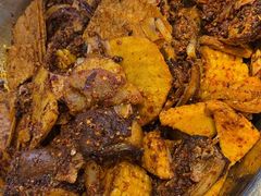 -嘎嘎鸭下巴·爆辣干锅(明教寺店)