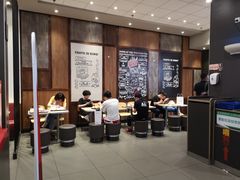 -汉堡王(大连柏威年餐厅店)