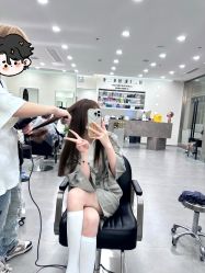 -HAIR HERE造型