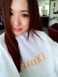 染发结束要开始剪喽-DIMPLE日本美发沙龙