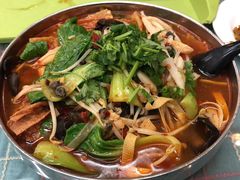 -红鼻子桂林米粉(金唐新光界店)