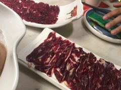 -左庭右院鲜牛肉火锅(浦江欢乐颂店)