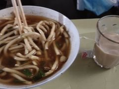 -老光明岗琼甜茶馆