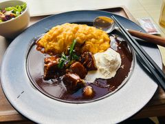 炖牛肉蛋包饭-桃源台景观餐厅